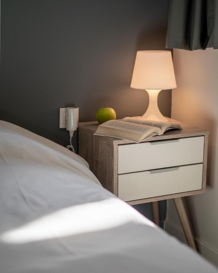 Modern, Quite 1-Bdr Apt 5 Min Walk To Acropolis 아테네 외부 사진